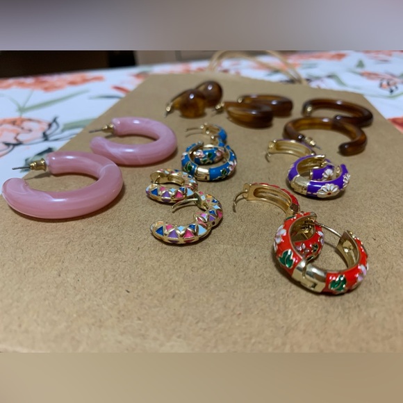 Lot of 8 assorted earrings - Picture 3 of 4